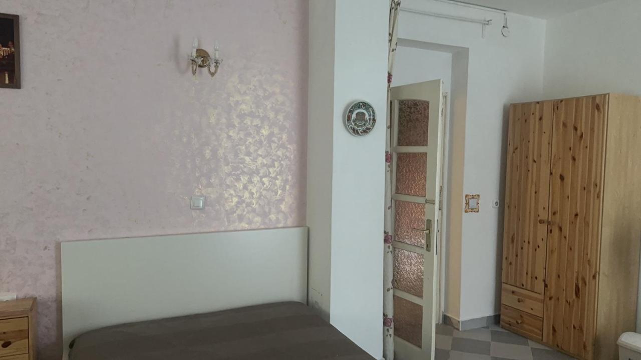 布达佩斯苹果酒店 Boedapest Buitenkant foto
